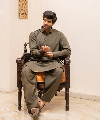 Mens Ready to wear suit - GTS 708