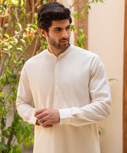 Mens Ready to wear Suit- GTS 730