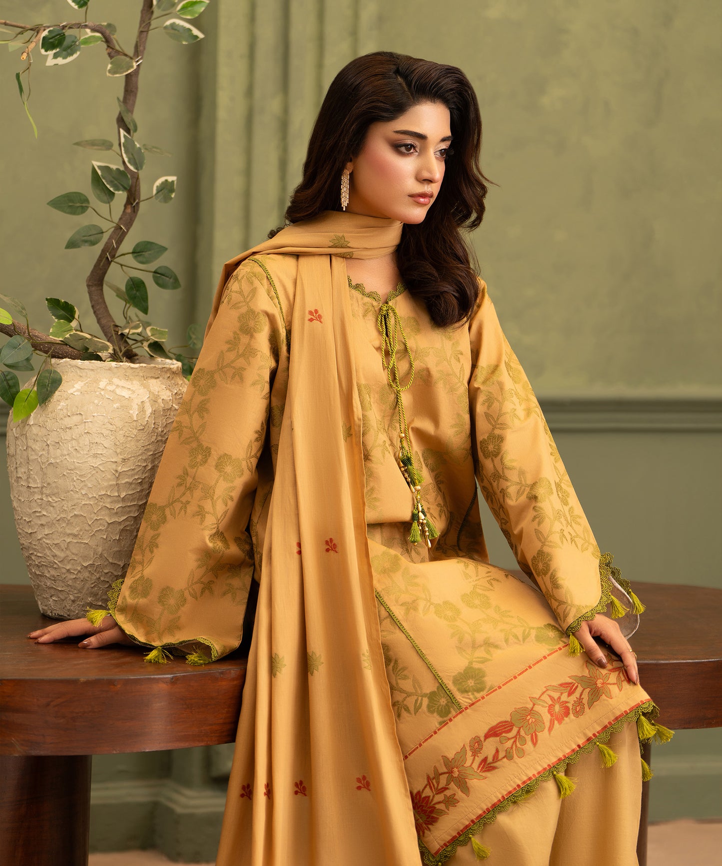 Women Jacquard 3 Piece Suit - JCQ001