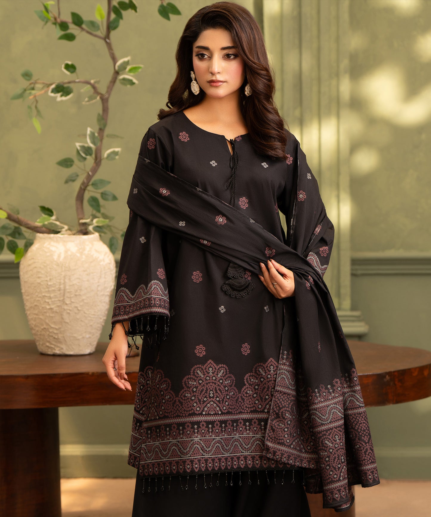 Women Jacquard 3 Piece Suit - JCQ003