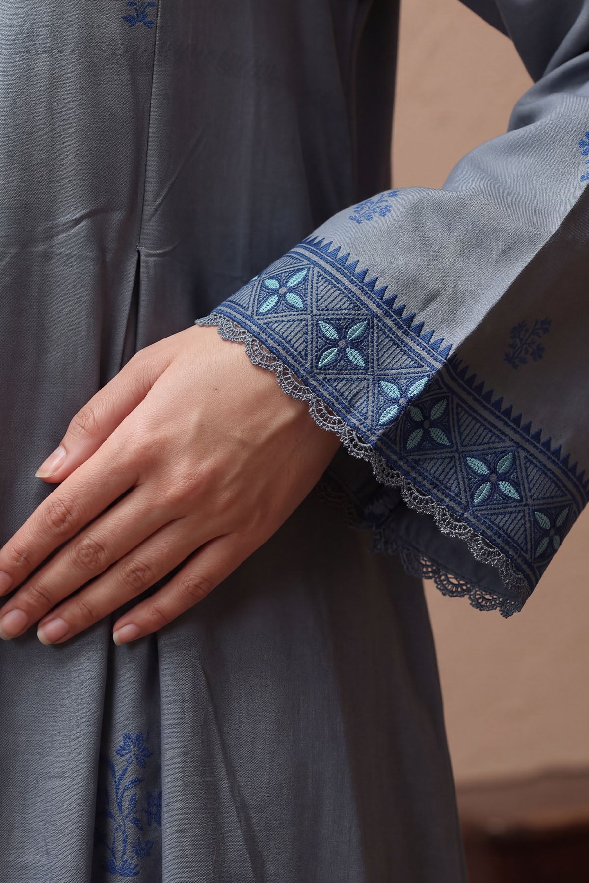 Women Jacquard 3 Piece Suit - JCQ021