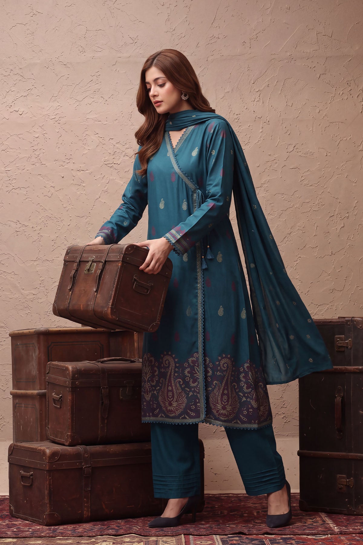 Women Jacquard 3 Piece Suit - JCQ024