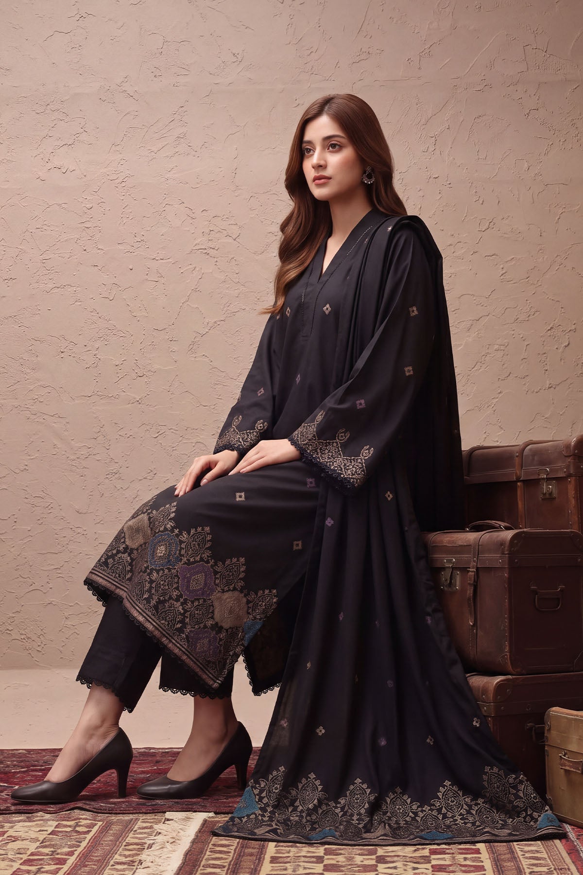 Women Jacquard 3 Piece Suit - JCQ025