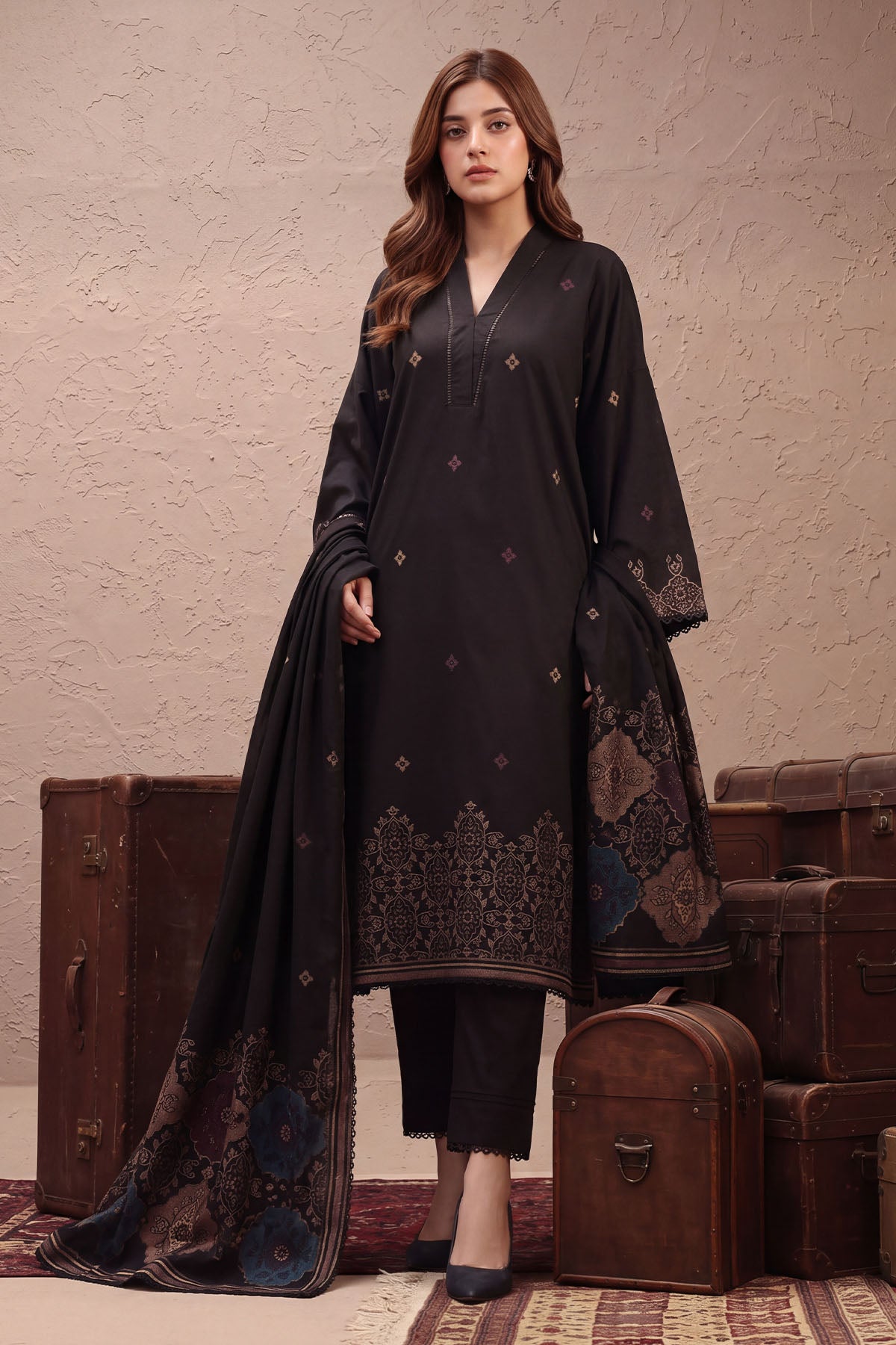 Women Jacquard 3 Piece Suit - JCQ025
