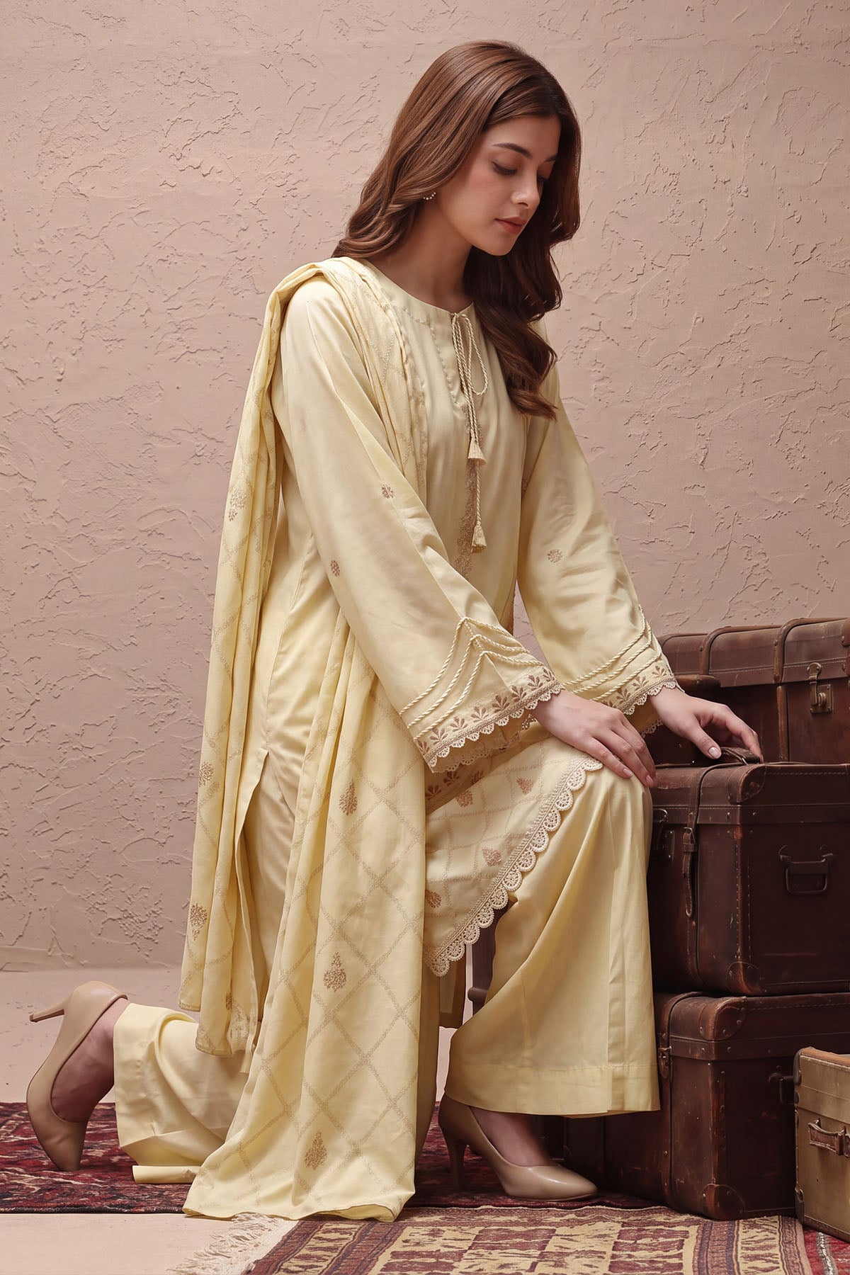 Women Jacquard 3 Piece Suit - JCQ026