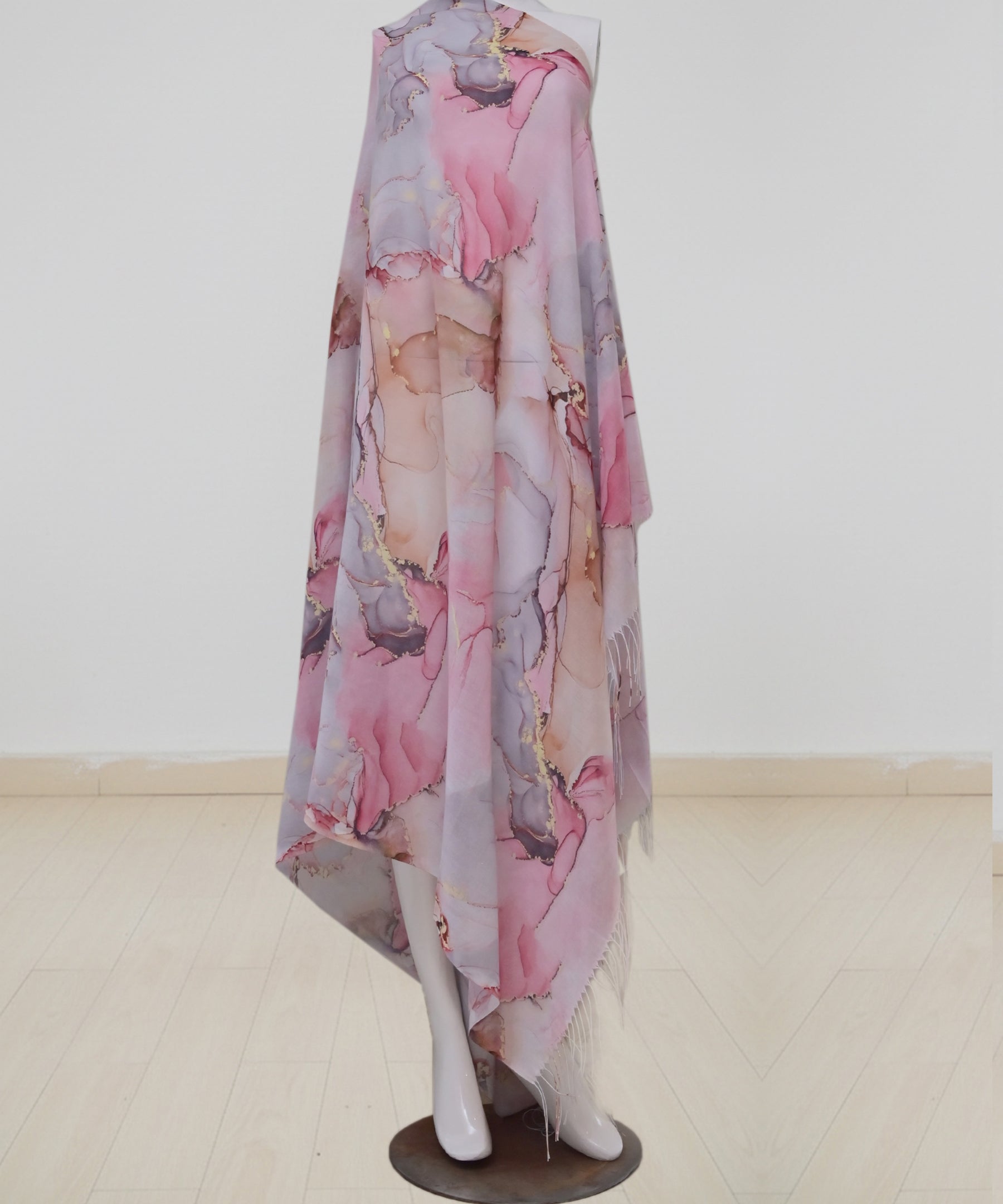 Ladies Shawl 005 - GRY