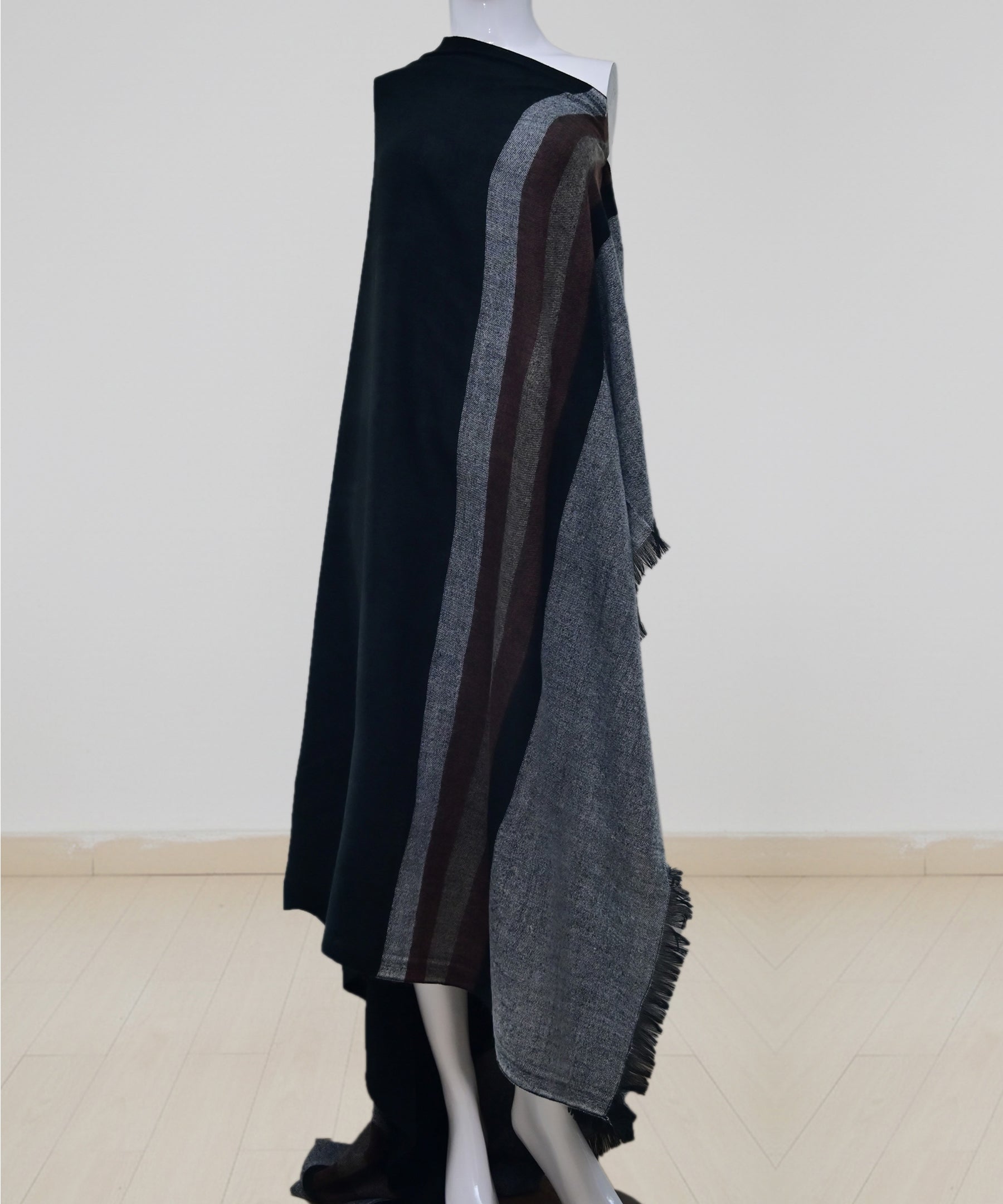 Ladies Shawl 001 - BLK