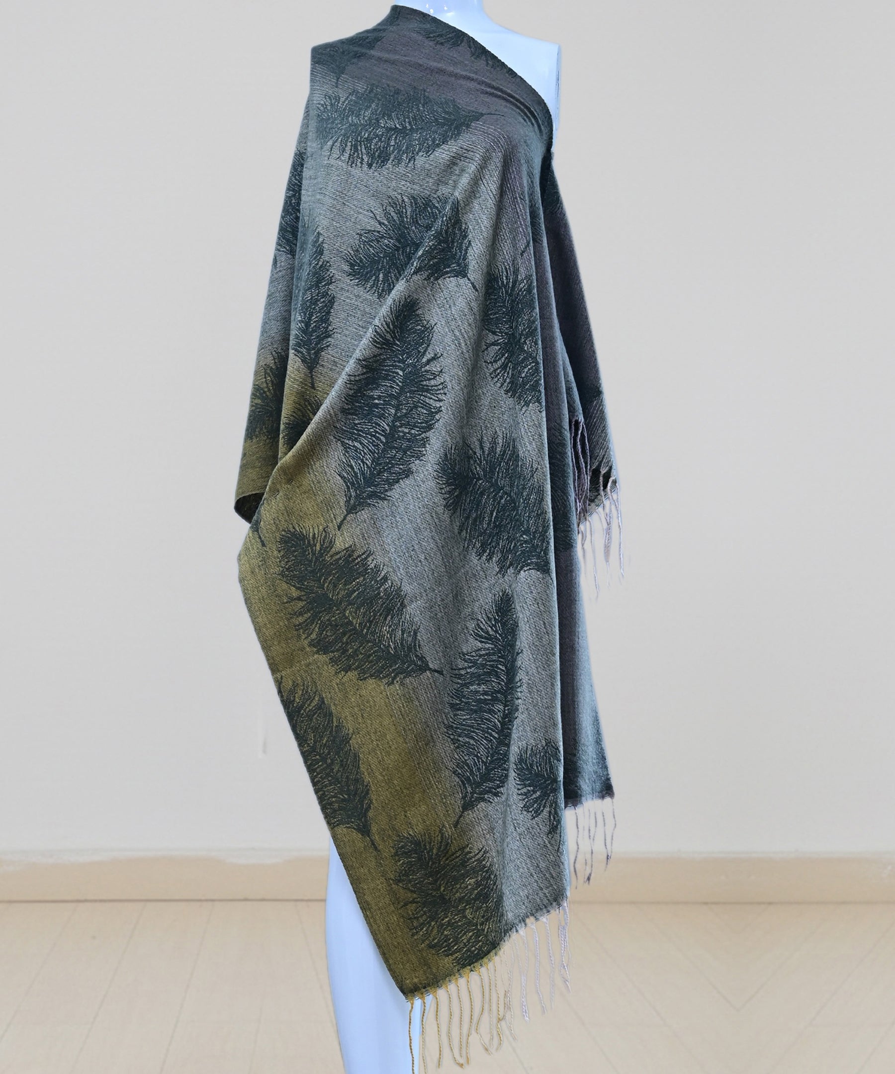 Ladies Shawl 004 - OLV