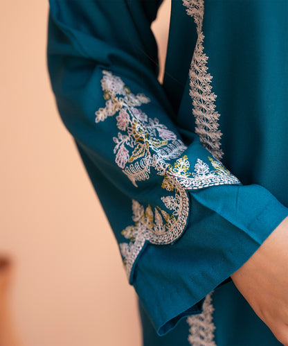Women Solid Embroidered 3 Piece Suit - LDS1026