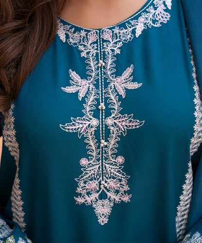 Women Solid Embroidered 3 Piece Suit - LDS1026