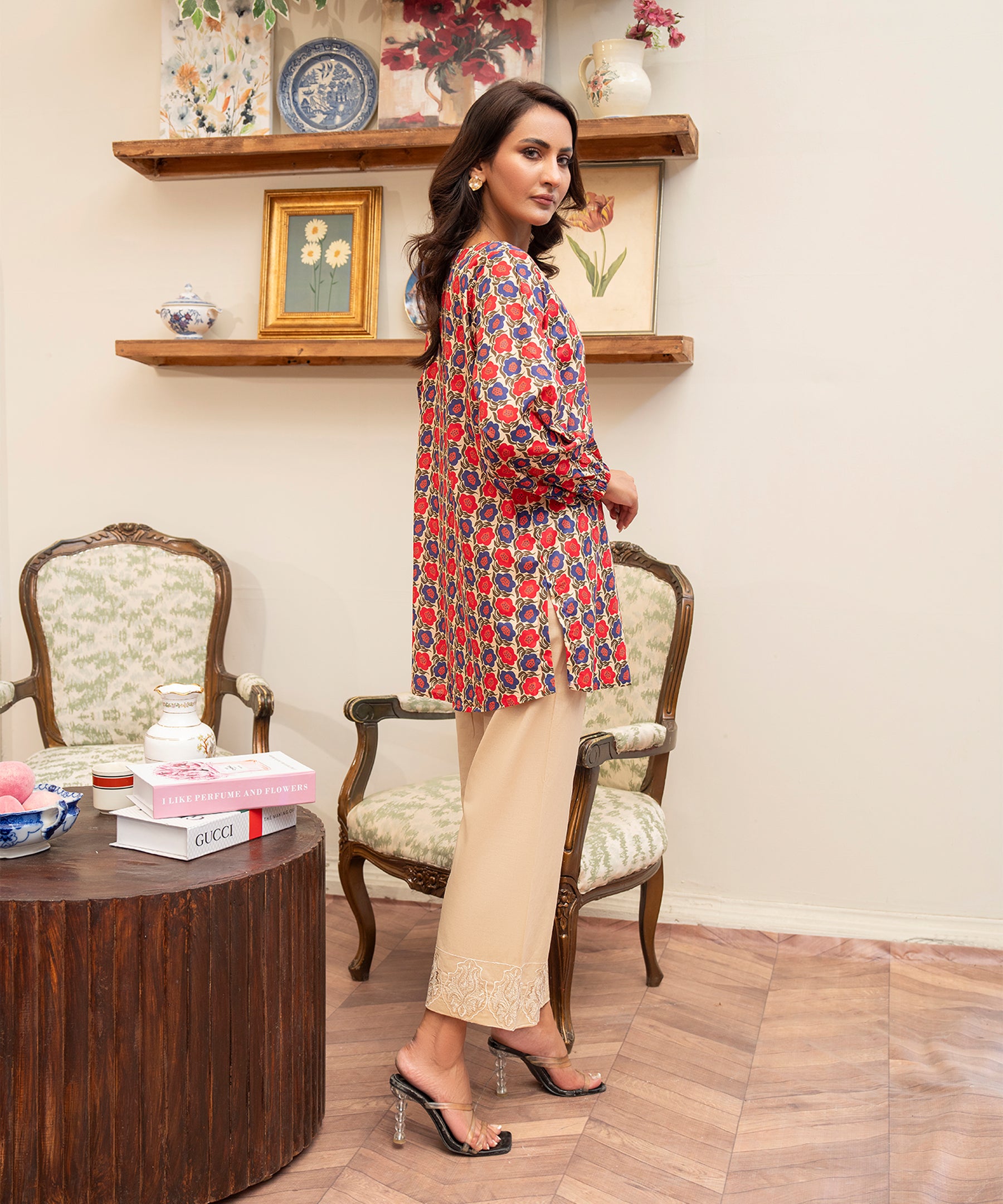 Ready to wear shirt - LDS 1072