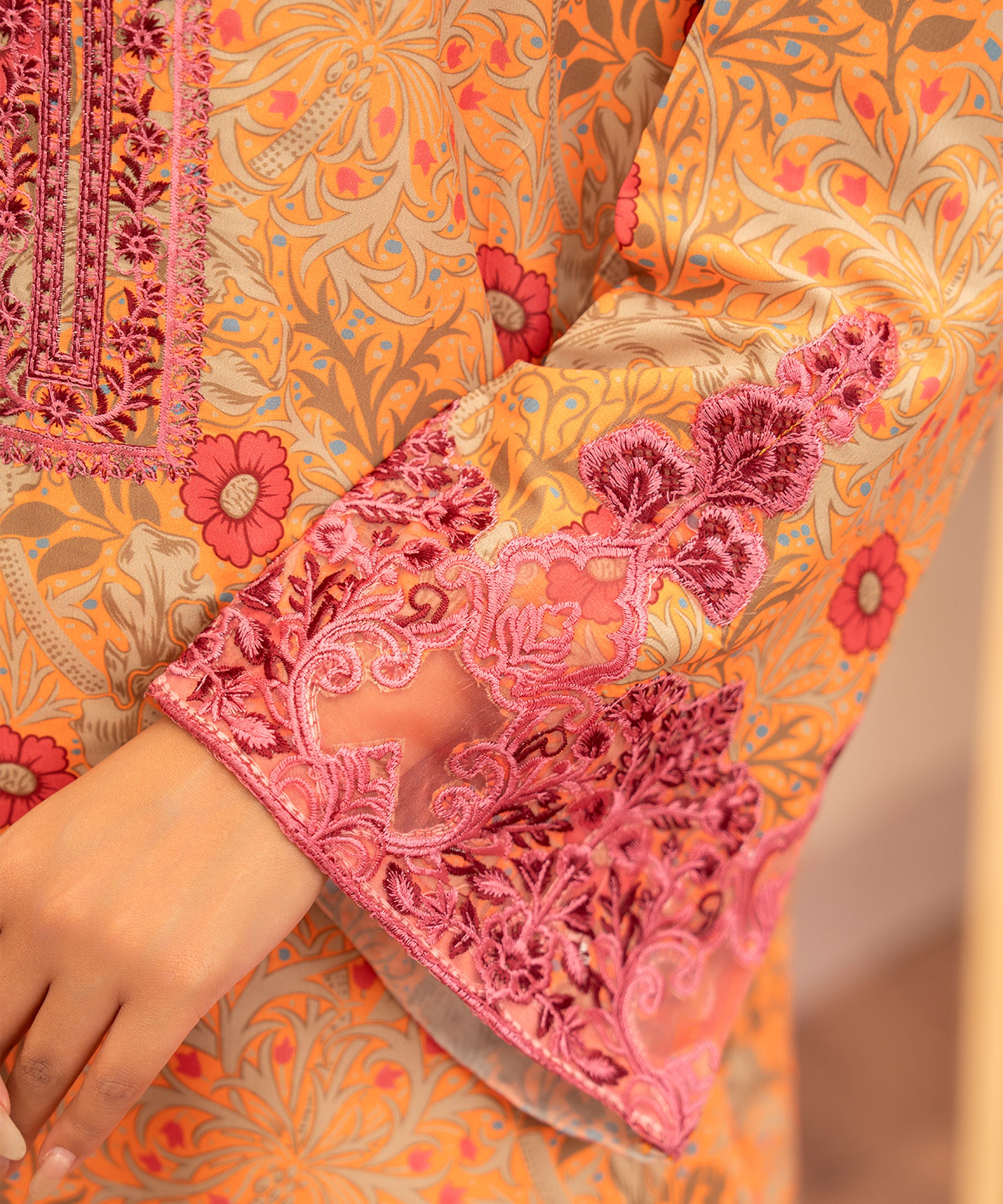 2PC Ready to wear suit - LDS 1075