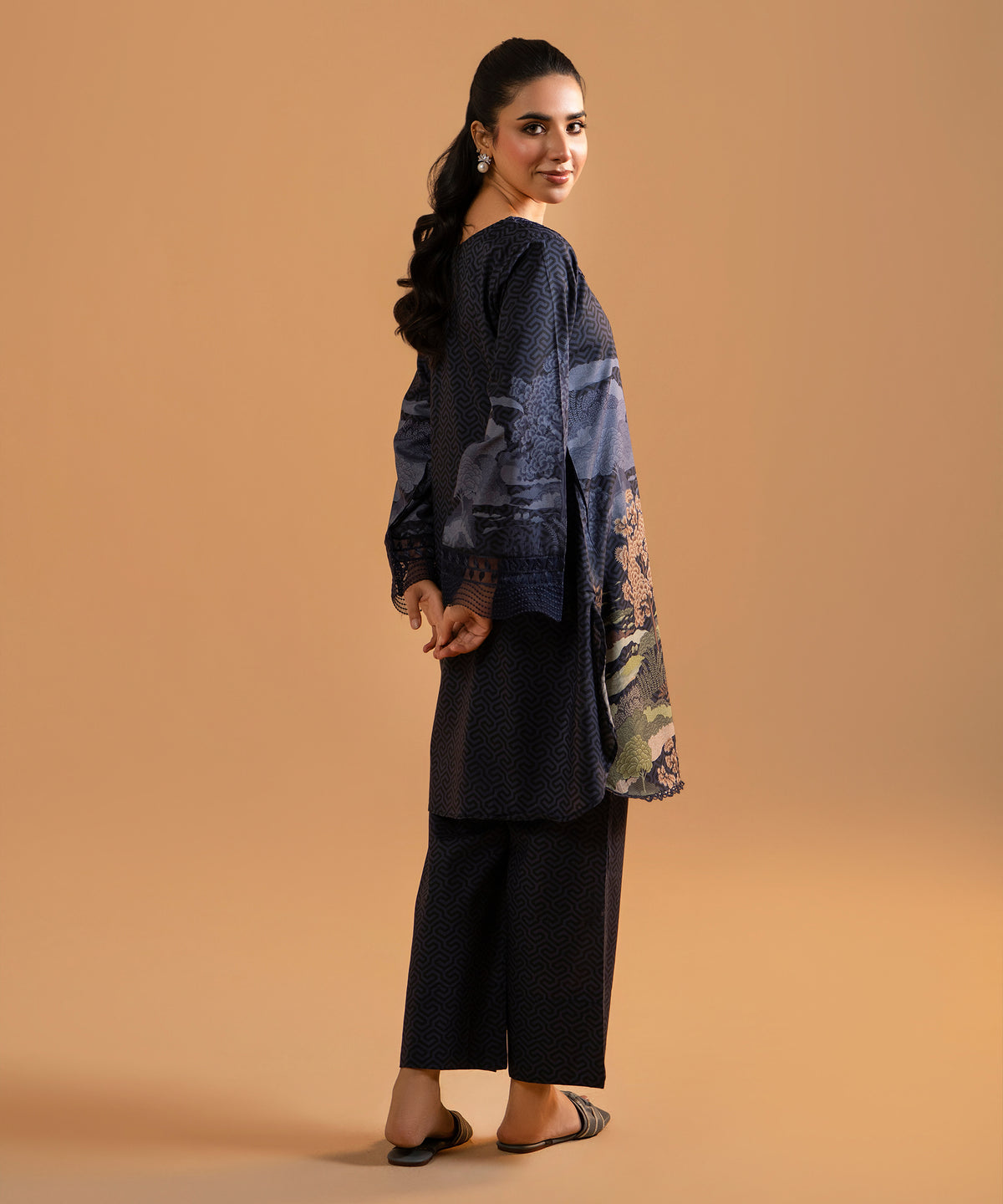 Women Printed Embroidered 2 Piece Suit - LDS1346