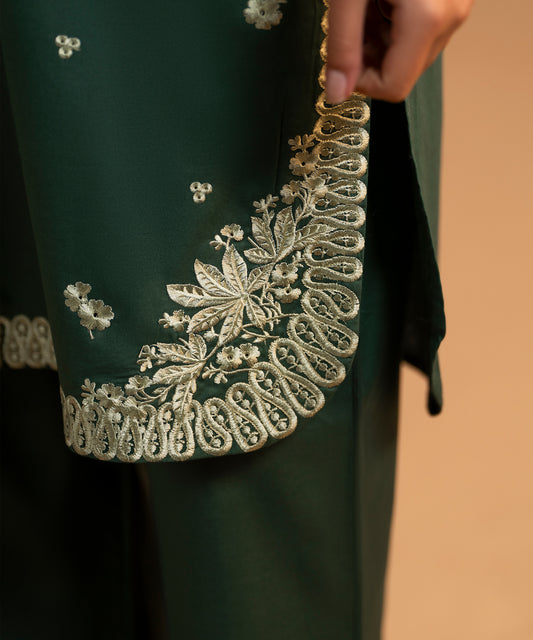 Women Solid Embroidered 2 Piece Suit - LDS1349
