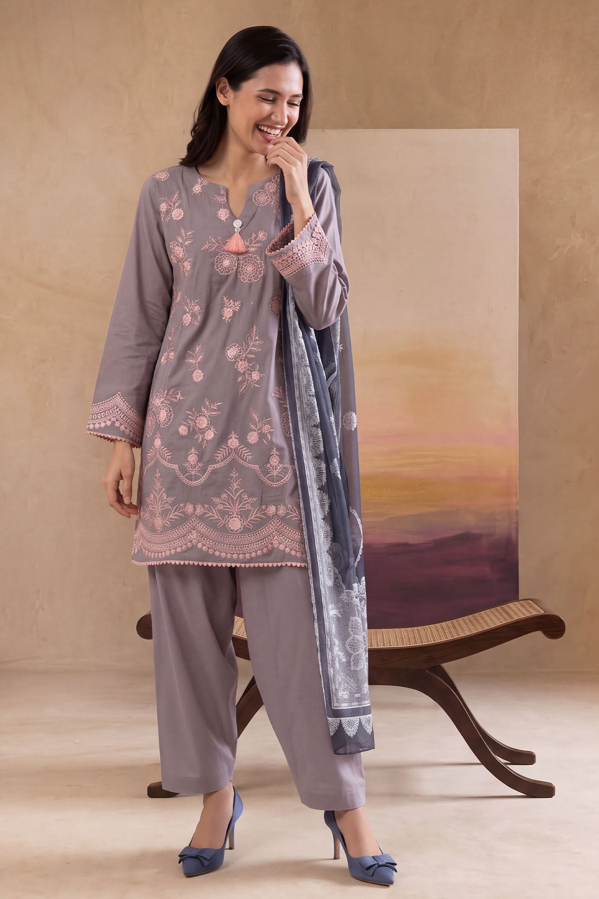 Women 3 Piece Solid Embroidered Suit - LDS1801