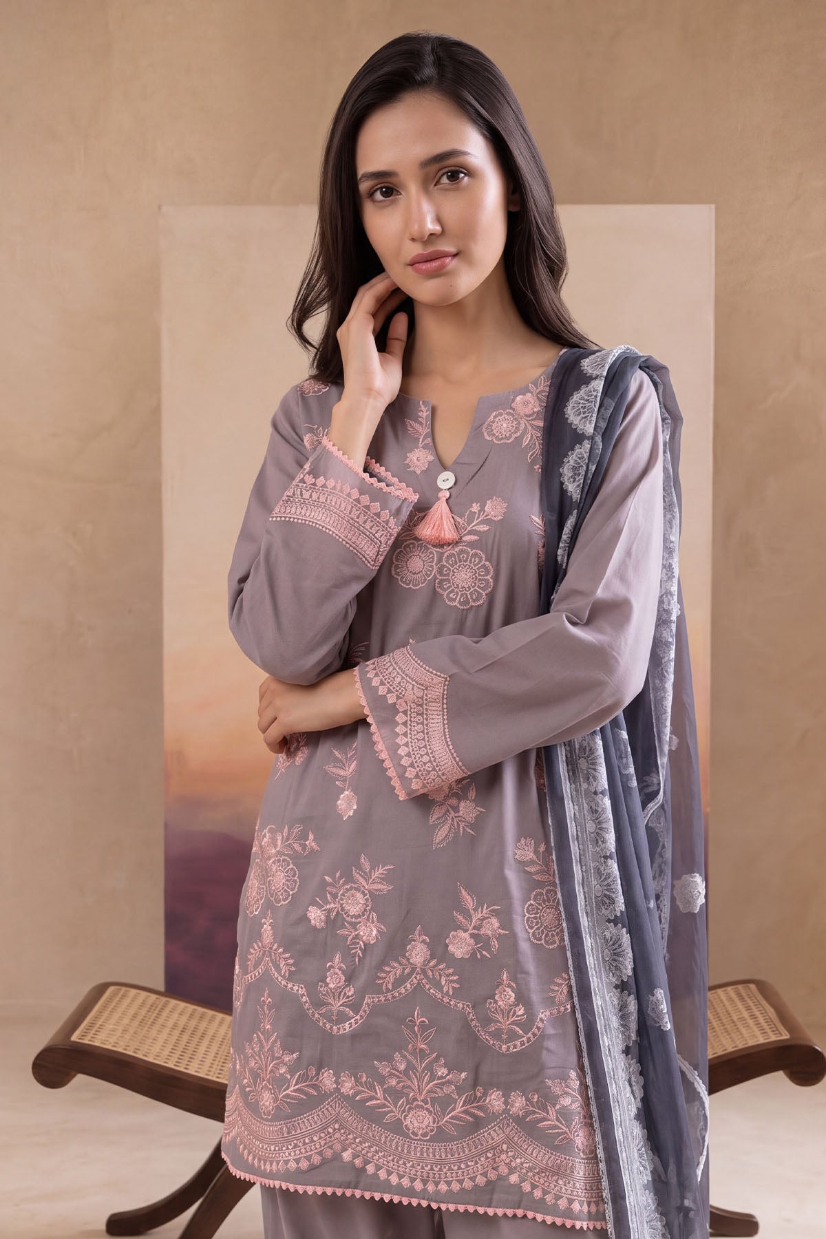 Women 3 Piece Solid Embroidered Suit - LDS1801
