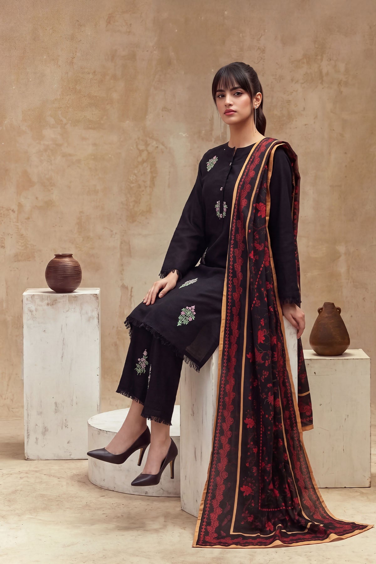 Women 3 Piece Solid Embroidered Suit - LDS2141