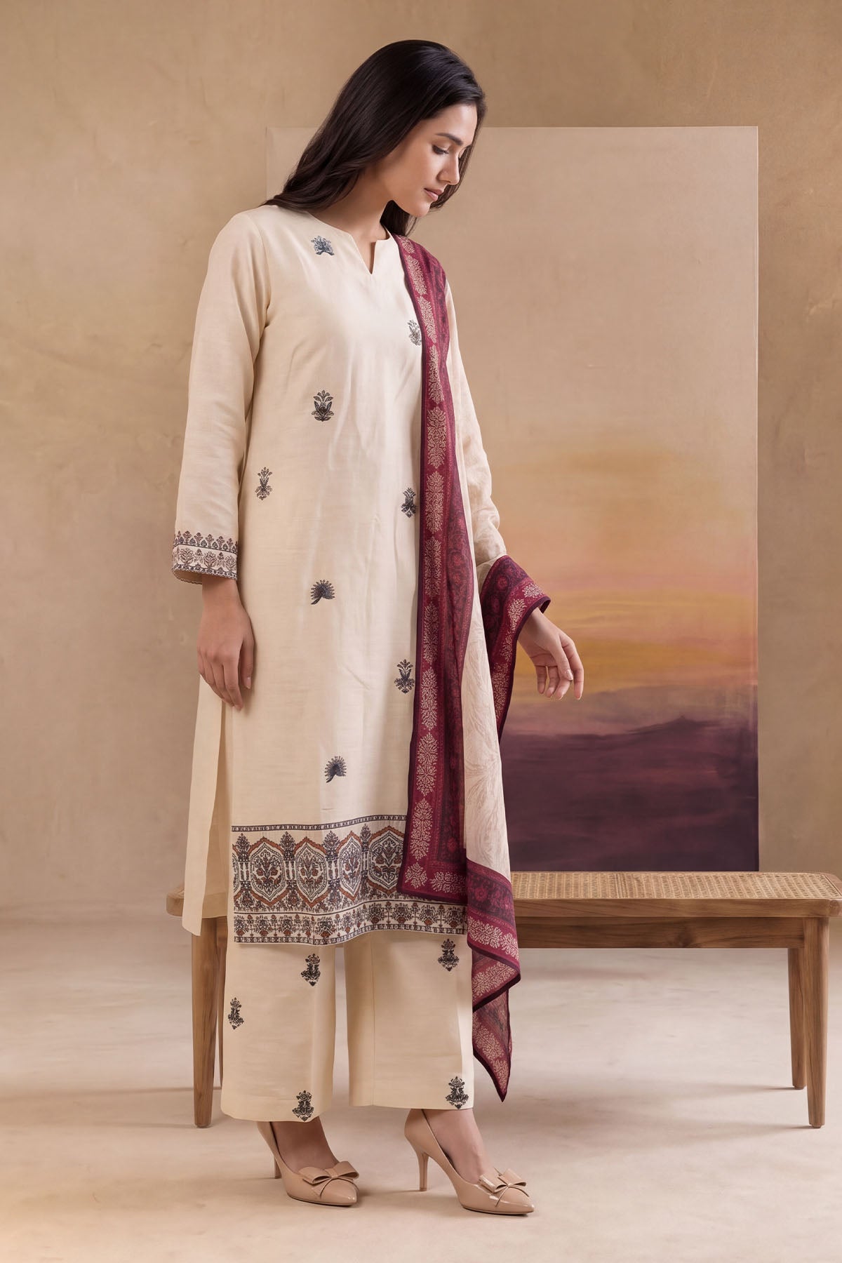 Women 3 Piece Solid Embroidered Suit - LDS2204