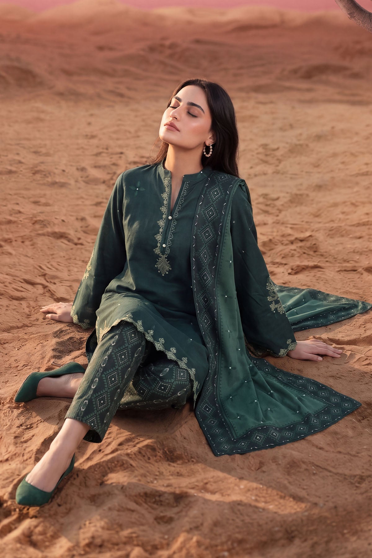 Women 3 Piece Printed Embroidered Suit - LDS2278