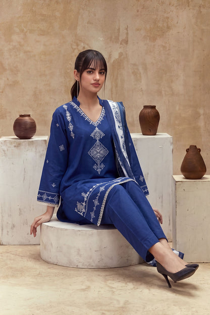 Women 3 Piece Solid Embroidered Suit - LDS2354