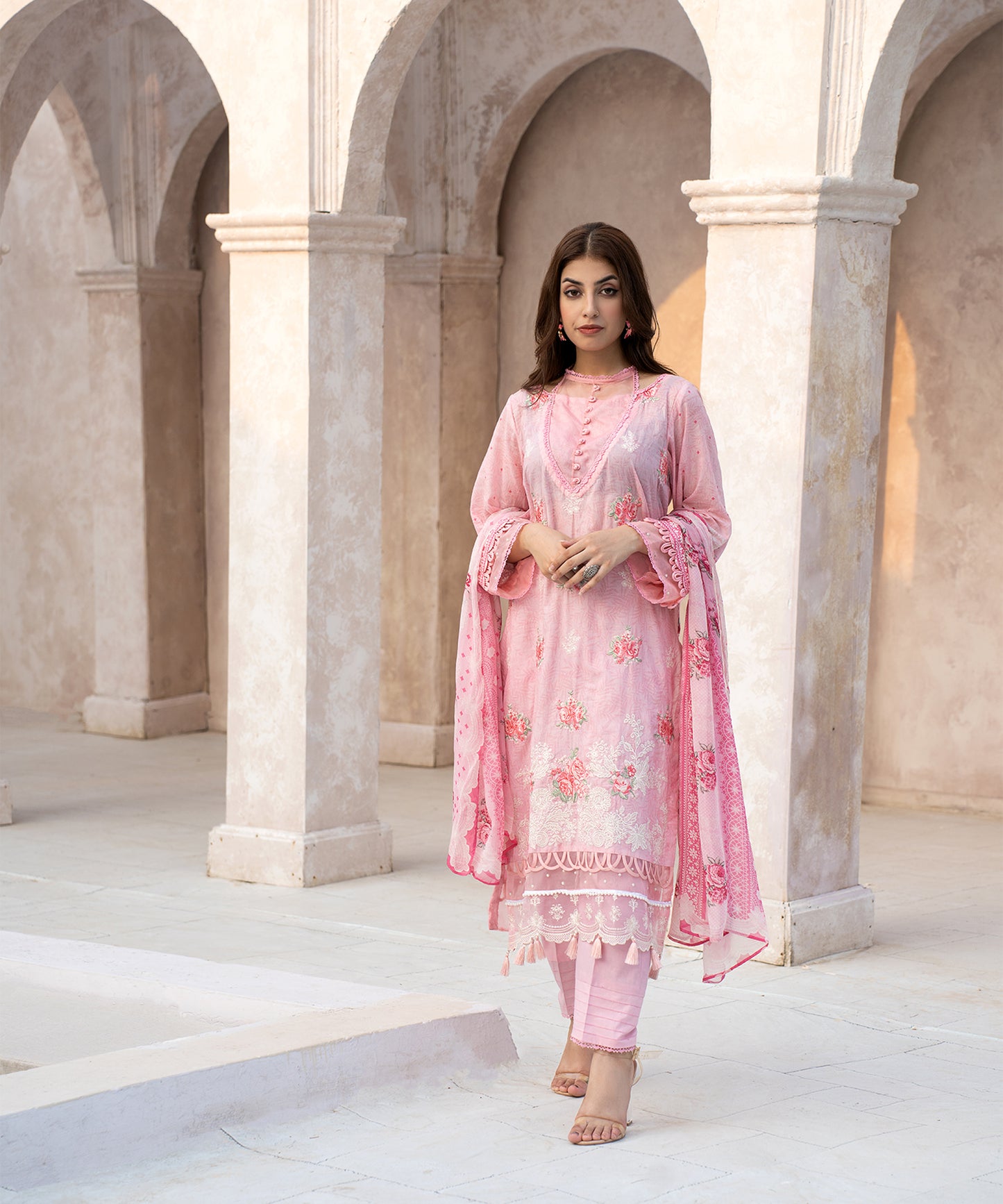 Women Printed Embroidered 3 Piece Suit - QUN616