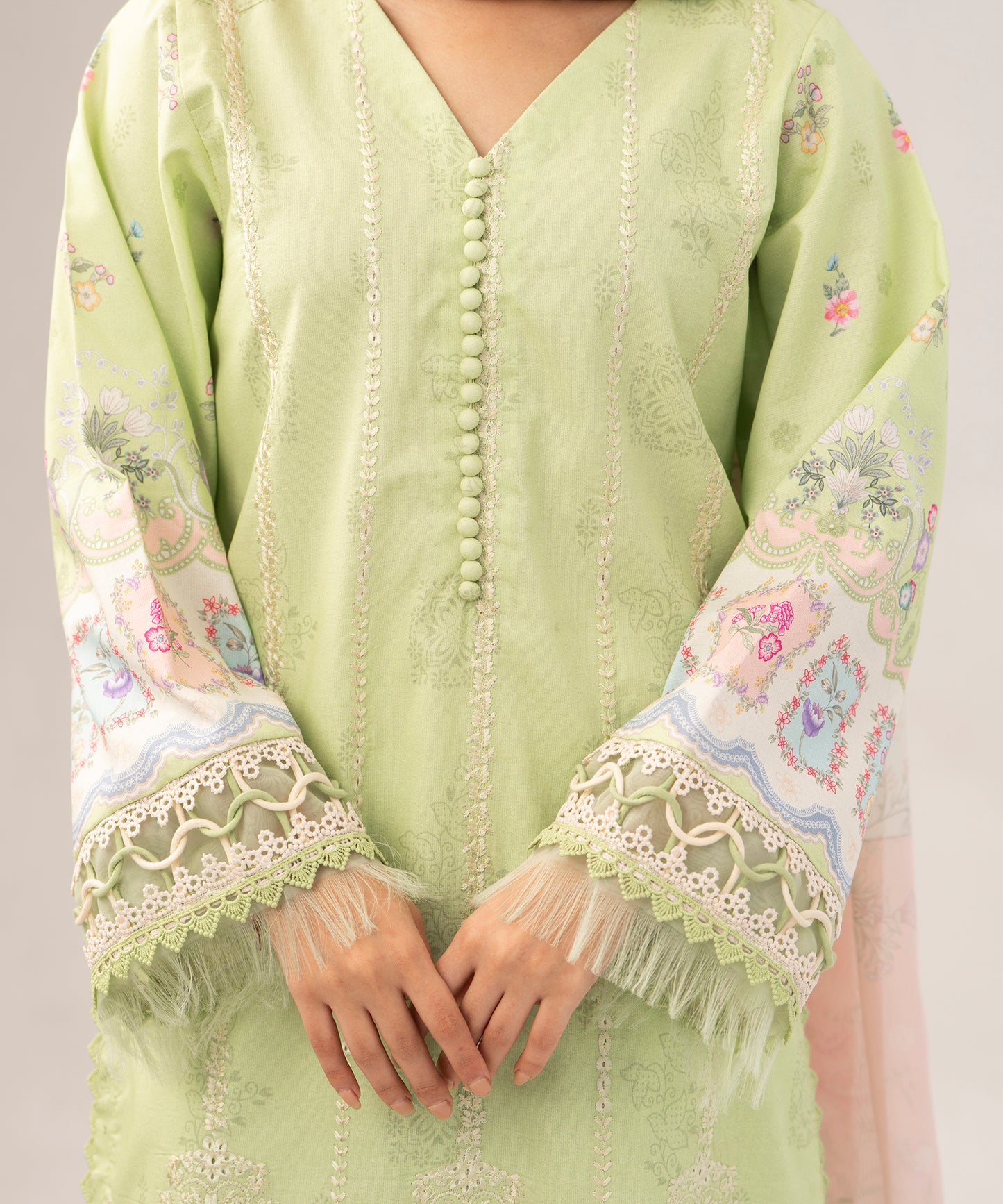 Women Printed Embroidered 3 Piece Suit - QUN077