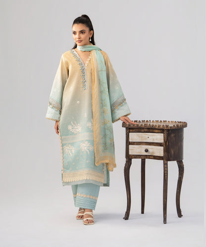 Women Printed Embroidered 3 Piece Suit - QUN074