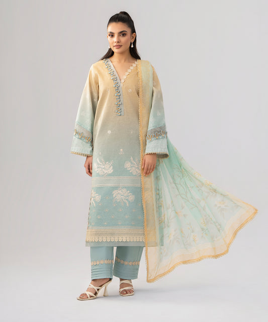 Women Printed Embroidered 3 Piece Suit - QUN074