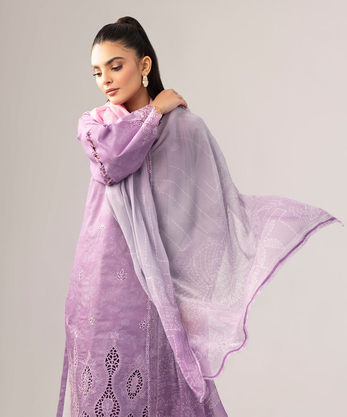 Women Printed Embroidered 3 Piece Suit - QUN075