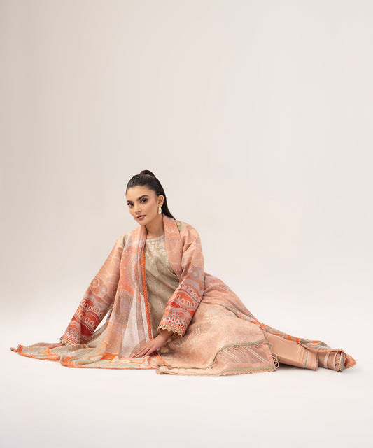 Women Printed Embroidered 3 Piece Suit - QUN078