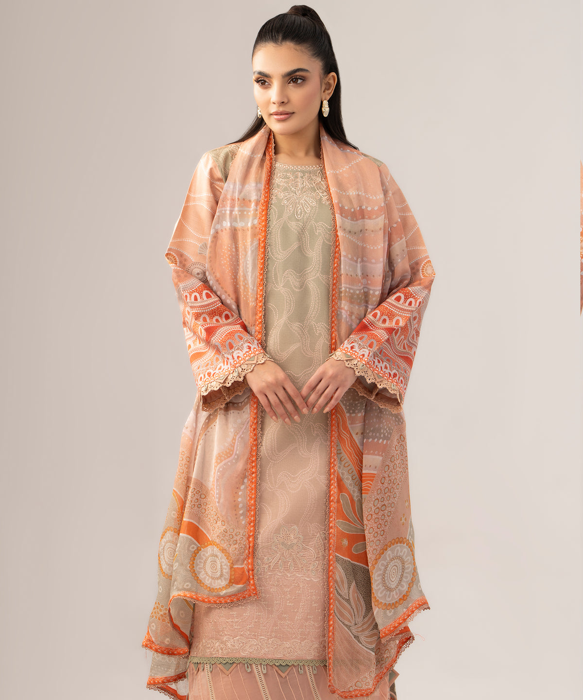 Women Printed Embroidered 3 Piece Suit - QUN078