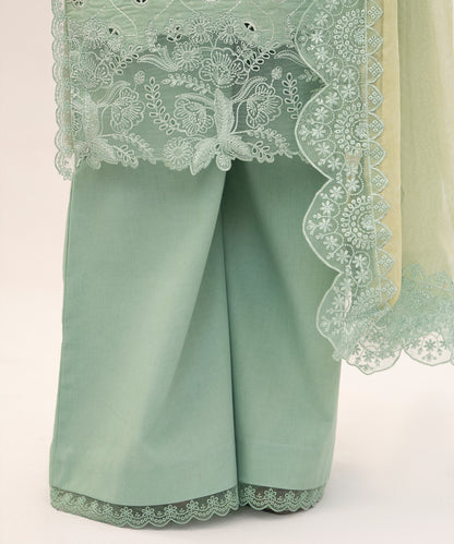 Women Printed Embroidered 3 Piece Suit - QUN079