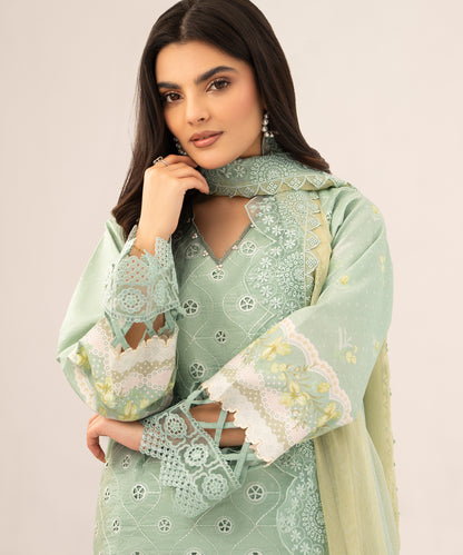 Women Printed Embroidered 3 Piece Suit - QUN079