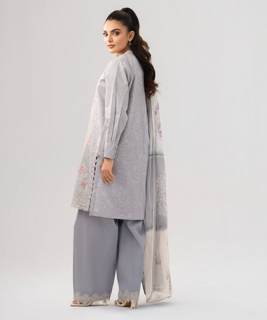 Women Printed Embroidered 3 Piece Suit - QUN080