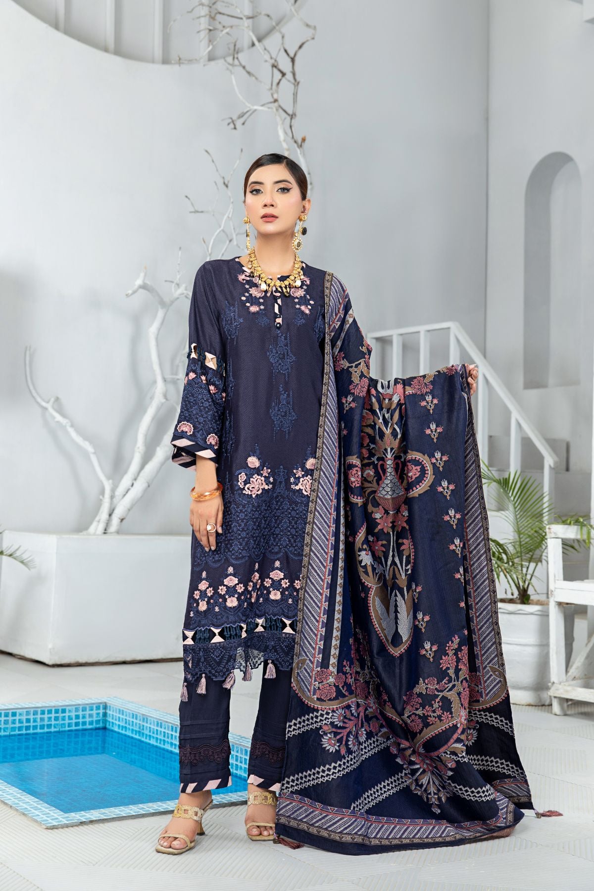 3 Piece Queen Collection 53