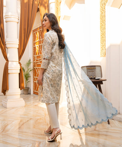 Women Printed Embroidered 3 Piece Suit - QUC061