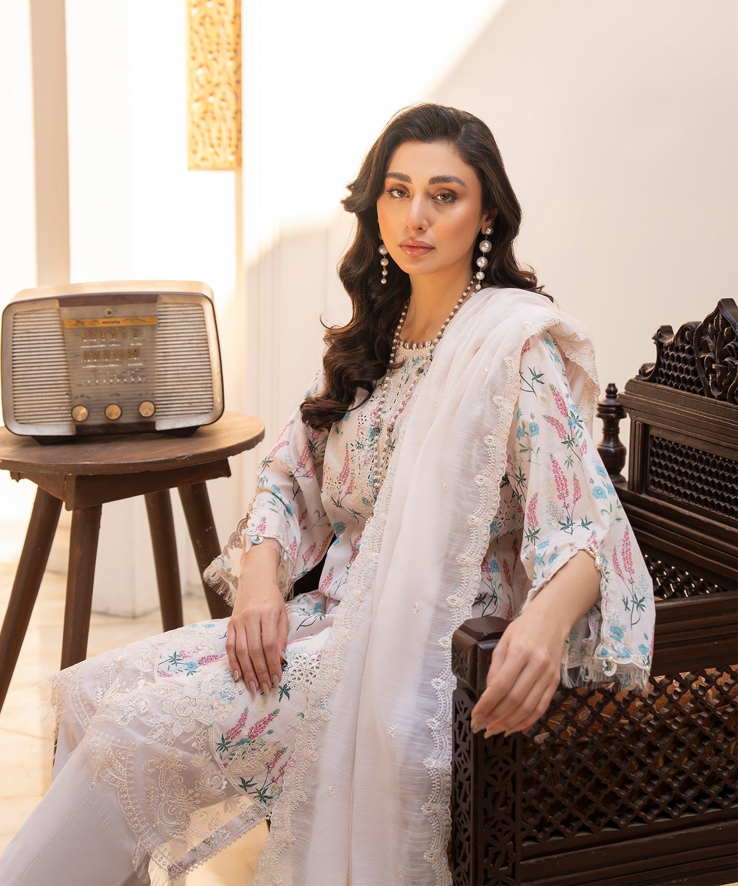 Women Printed Embroidered 3 Piece Suit - QUC064