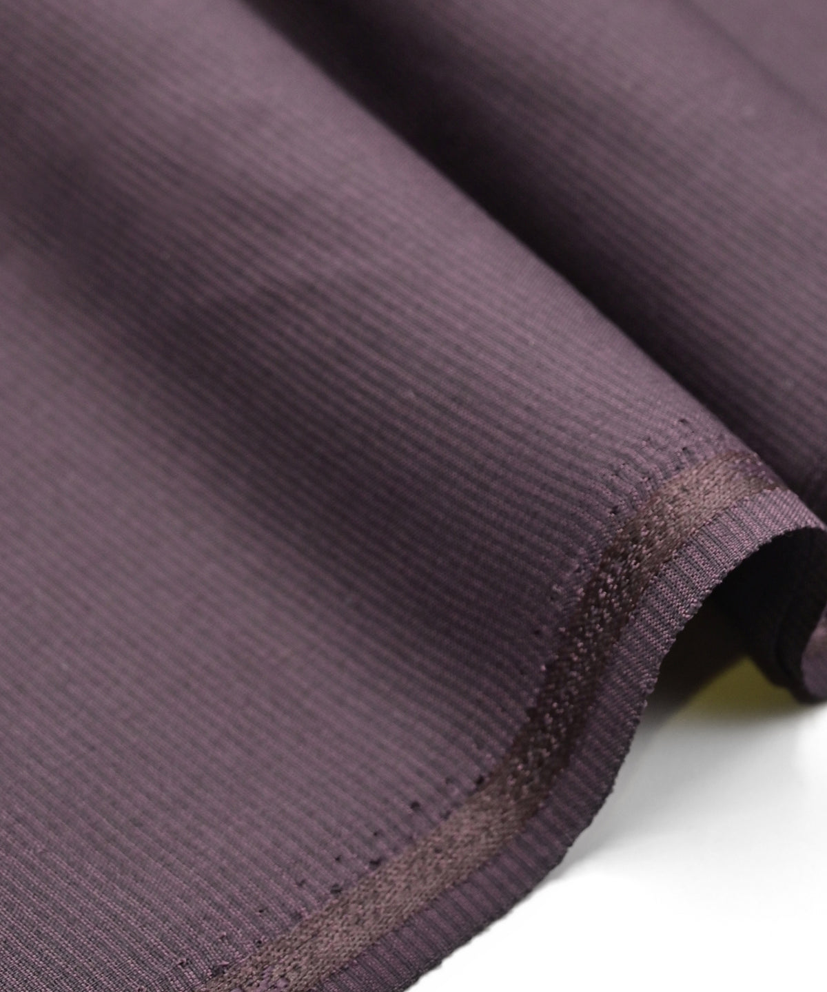 Royal Suiting 1 - (WIN25)