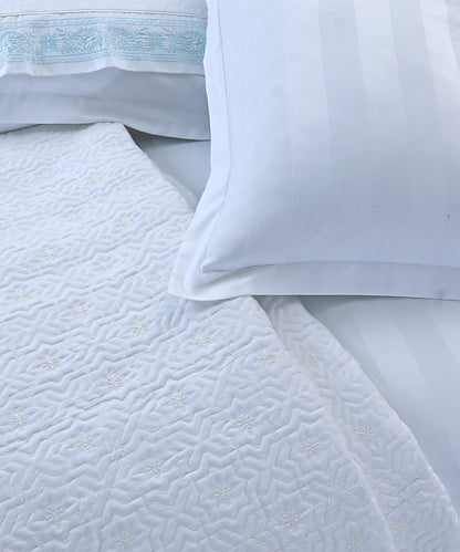 Regency Bedspread set 25 - (Hotel Collection)