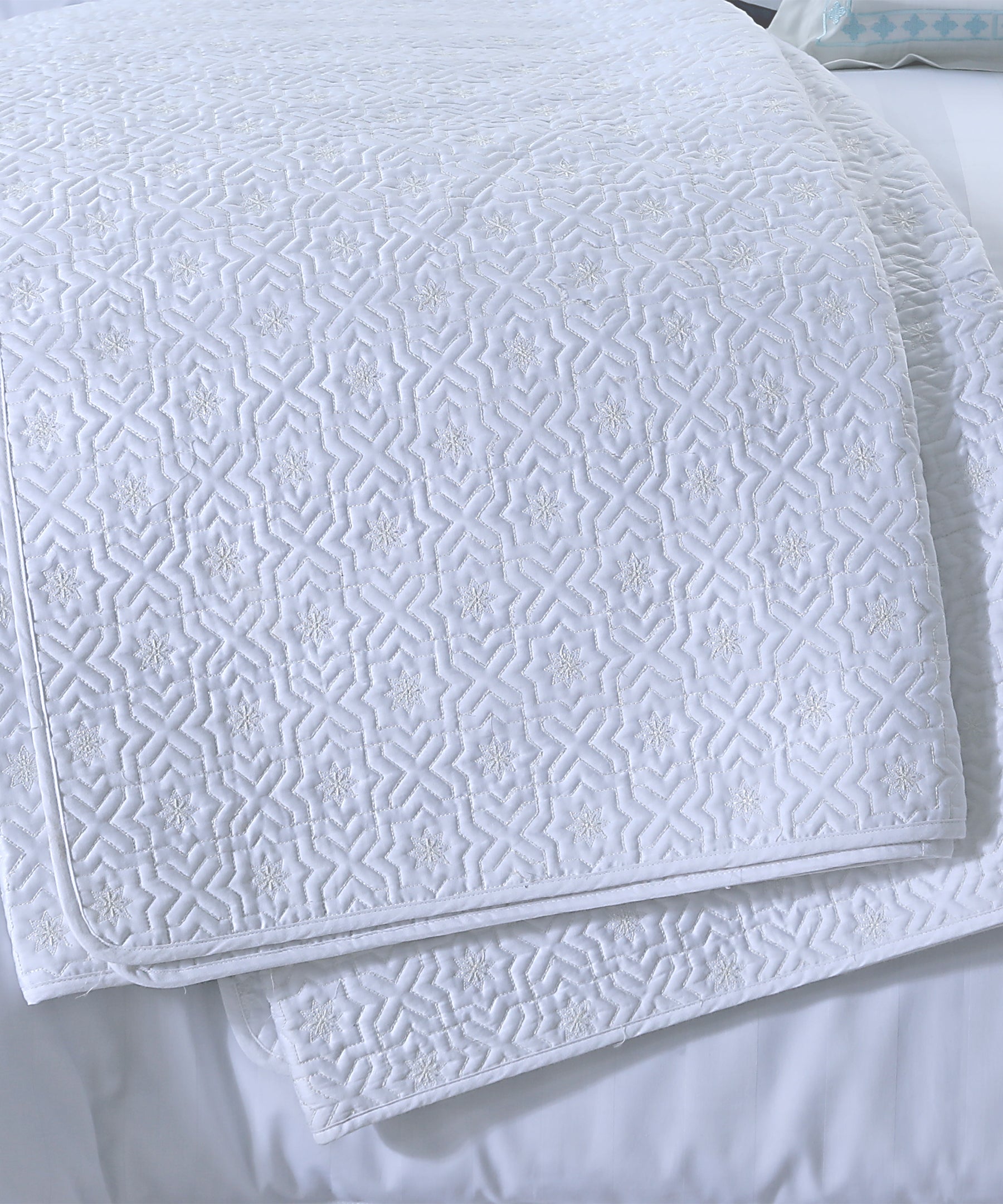 Regency Bedspread set 25 - (Hotel Collection)