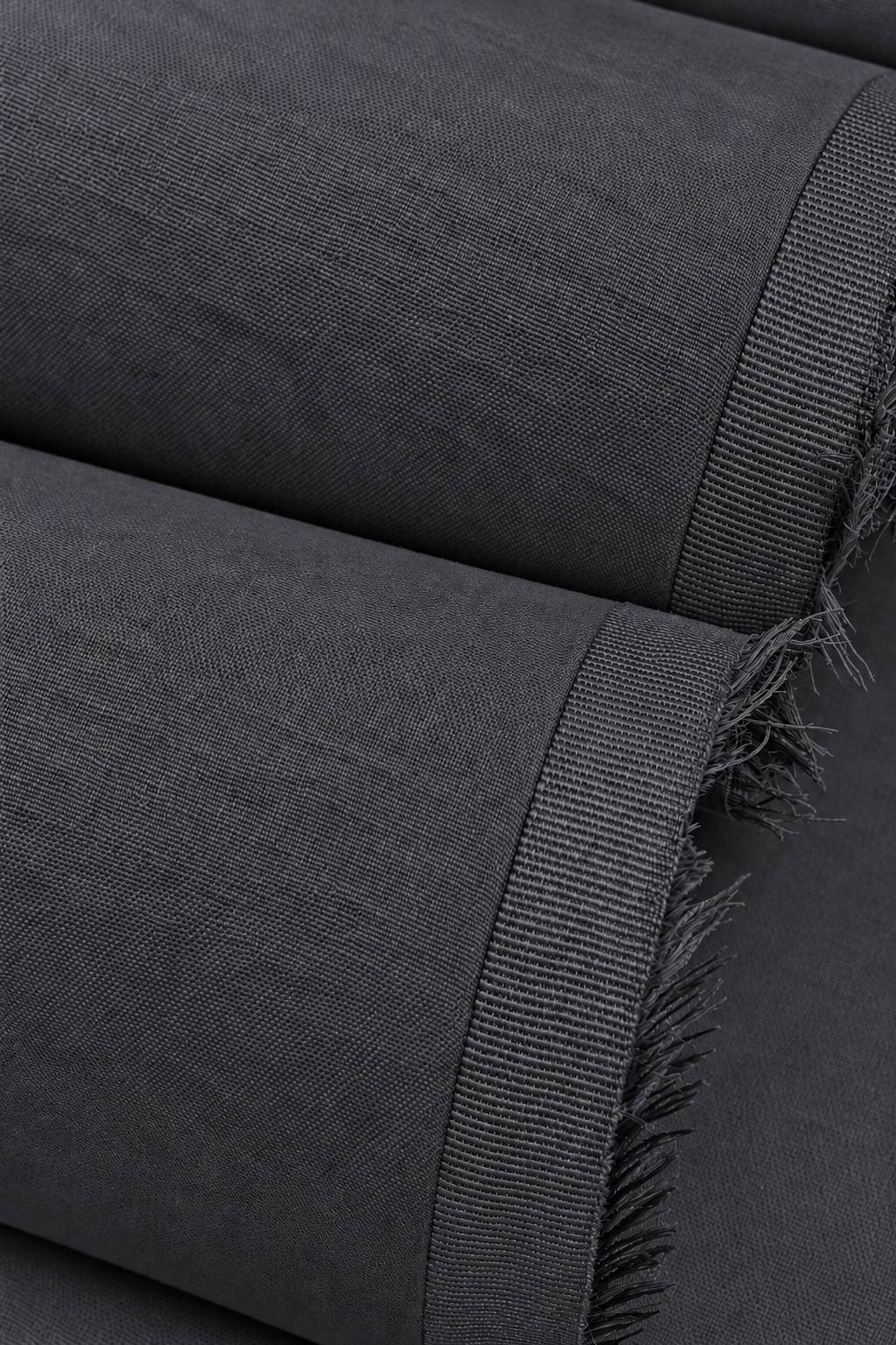 SWISS GOLD CAMBRIC | COTTON - Charcoal