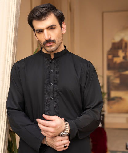 Toyo Bo Embroidered Suit Black - Men's Unstitched