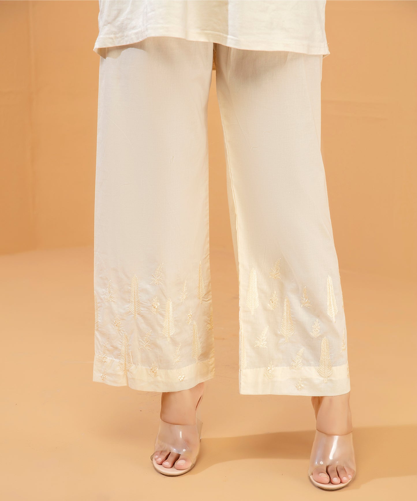 Women Embroidered Trouser - LTE436