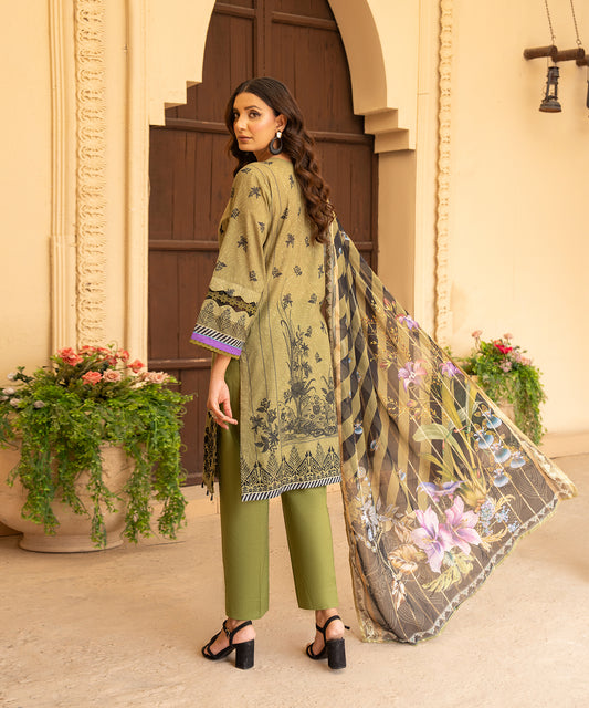 Women Printed Embroidered 3 Piece Suit - UDE187