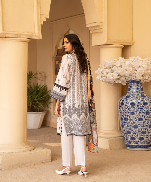 Women Printed Embroidered 3 Piece Suit - UDE190