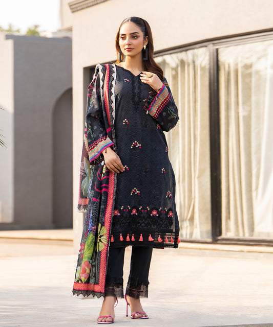 Women Printed Embroidered 3 Piece Suit - UDE191