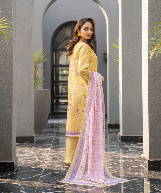 Women Printed Embroidered 3 Piece Suit - UDE197
