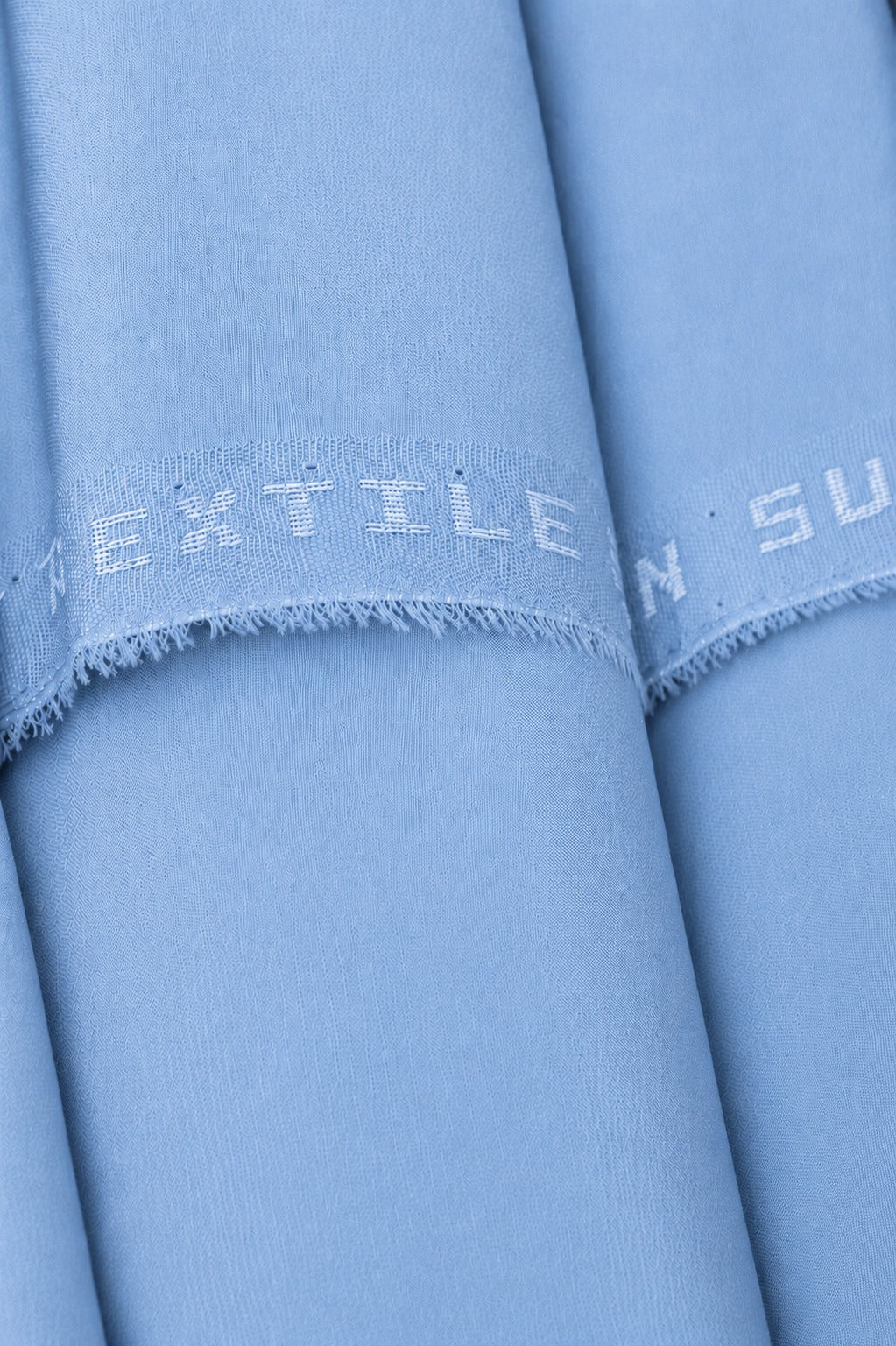 UNIVERSAL COTTON CAMBRIC | COTTON - SKY BLUE