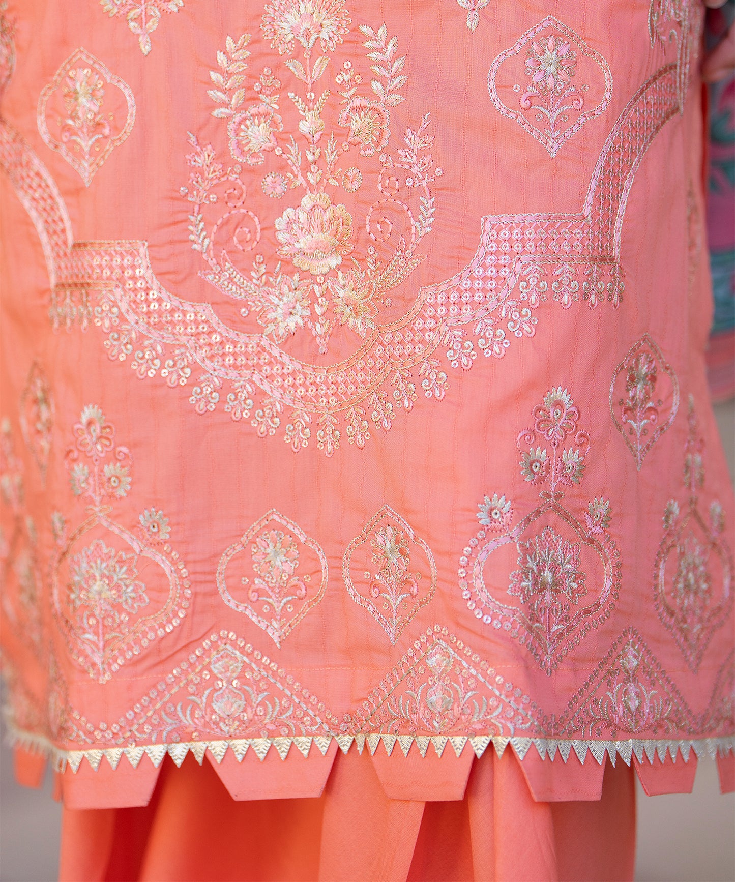 Women Solid Embroidered 3 Piece Suit - ARTY59