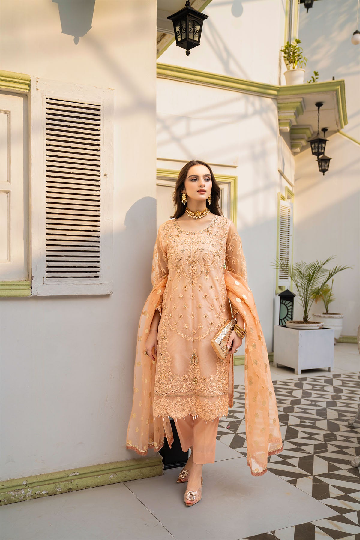 Women Solid Embroidered 3 Piece Suit - LDS799